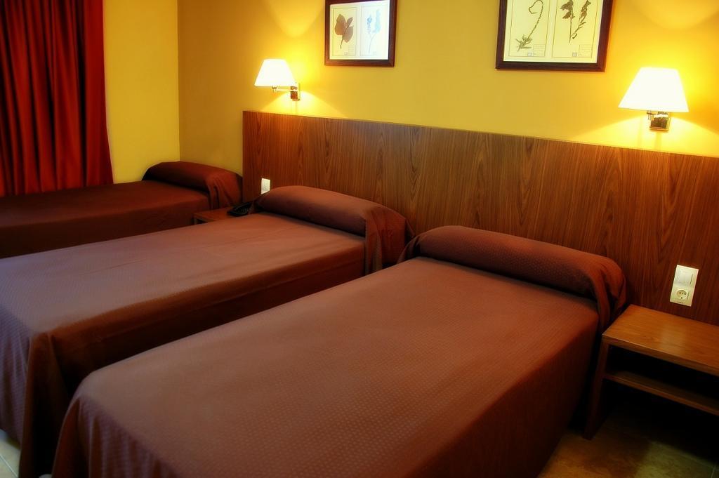 Hotel Salat Resort Les Borges Blanques Rom bilde